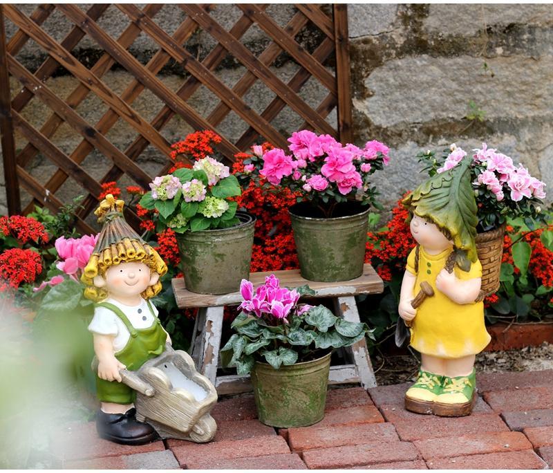 a-place-to-buy-large-boy-cart-and-girl-carry-basket-statues-flower-pot-garden-courtyard-ornament-gardening-ideas-house-warming-gift-for-sale_4.jpg