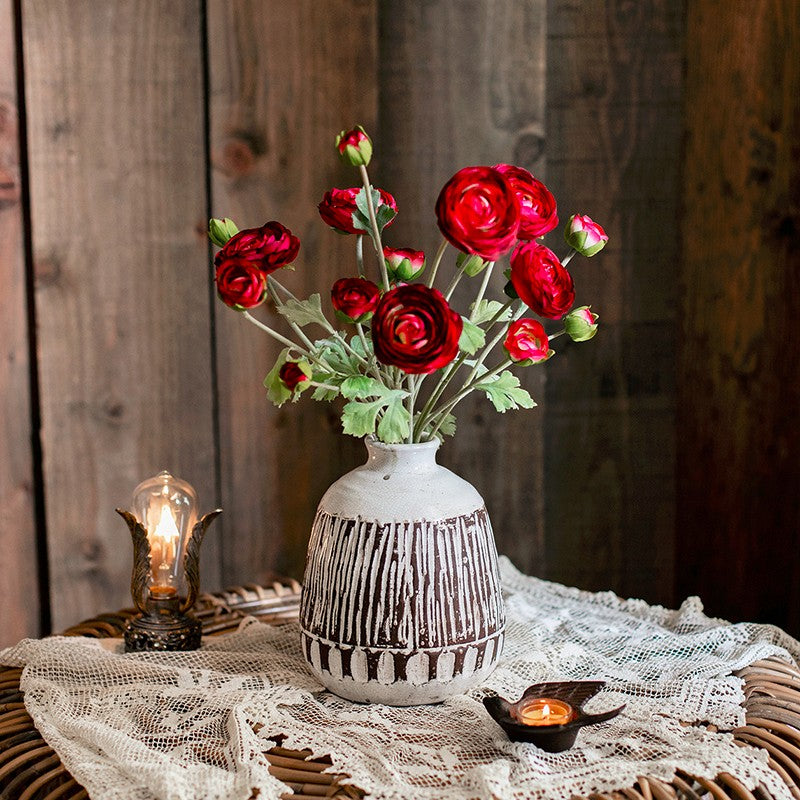 the-place-to-buy-bedroom-flower-arrangement-ideas-red-ranunculus-asiaticus-flowers-simple-modern-floral-arrangement-ideas-for-home-decoration-spring-artificial-floral-for-dining-room-sale_0.jpg